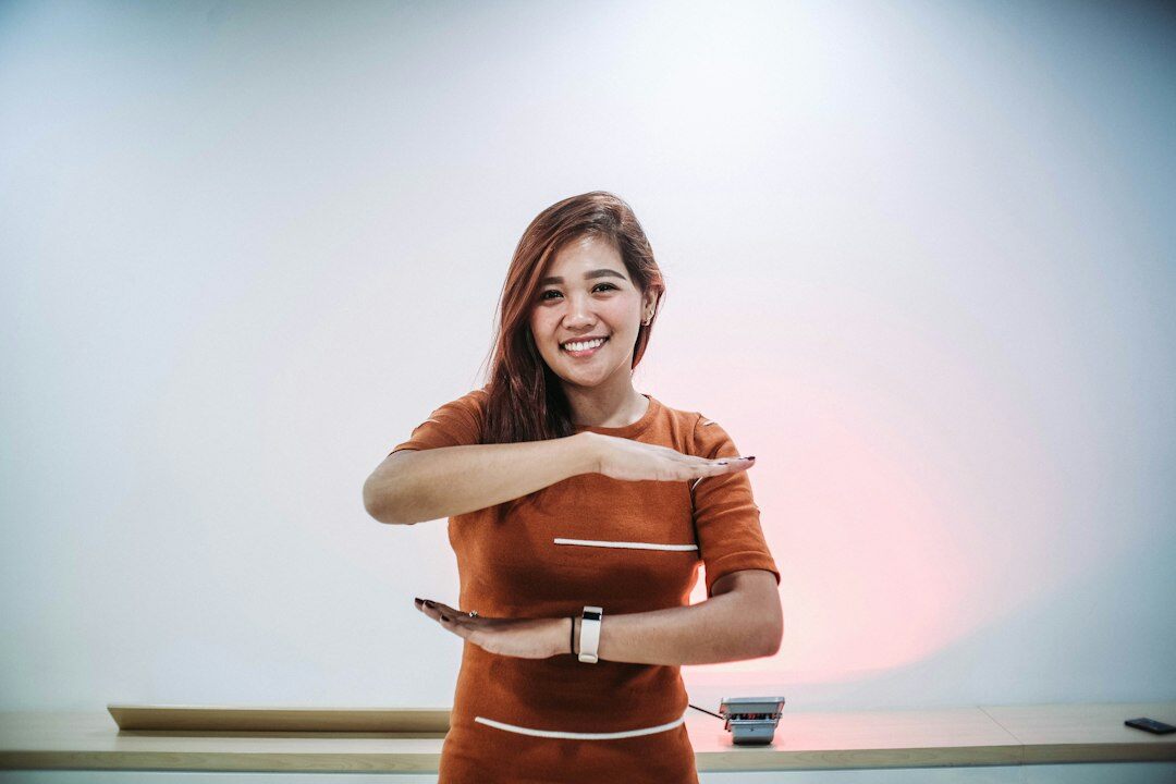 woman explaining idea